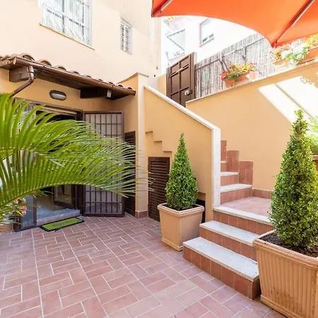 Casa Gianni 5 Stelle Apartment With Garden-3